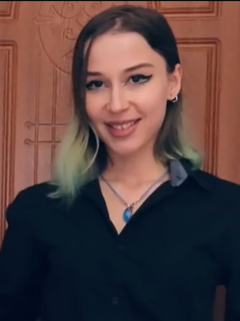 The vyne. Селфи девушек. Myschoollife. Myschoollife. Alexis d vyne.