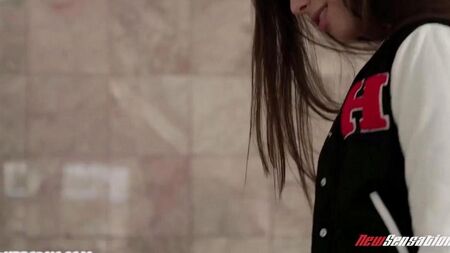 Sexe anal avec jeune