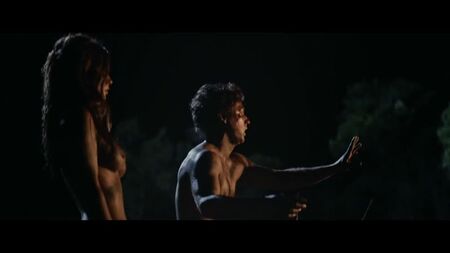 Charlotte Best nue – Skinford (2017) HD 1080p Regarder en ligne / Charlotte Best – Skinford