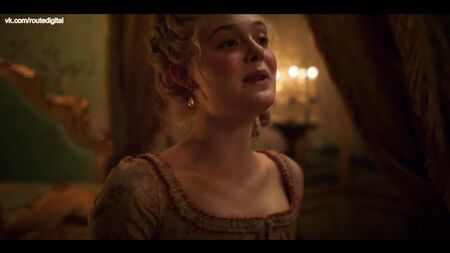Elle Fanning, Charity Wakefield - The Great (2020) s1e2-4 HD 1080p Nu(e) ? Sexy ! Regarder en ligne