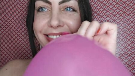 Vidéo sur le fétichisme des ballons et la masturbation