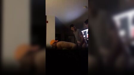 Un inconnu m'a amené un ami à l'improviste