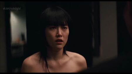 Rinko Kikuchi nue - Babel (2006) HD 1080p Regarder en ligne