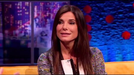 Les jambes de rêve de Sandra Bullock
