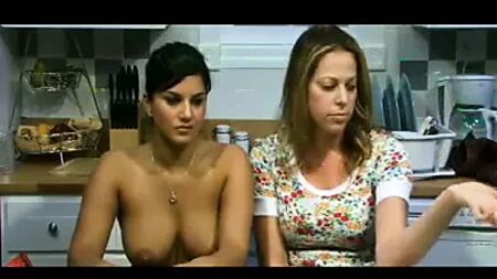 Sunny Leone parle de ses photos seins nus