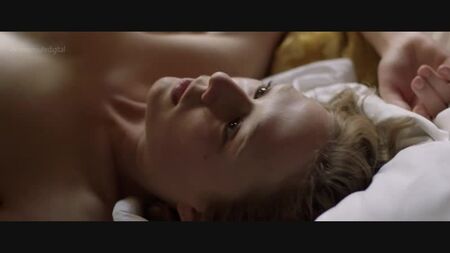 Alba August Nude - Unga Astrid (2018) HD 1080p Regarder en ligne / Alba August - Être Astrid Lindgren