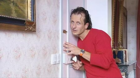 La maison close - Chapitre n° 1