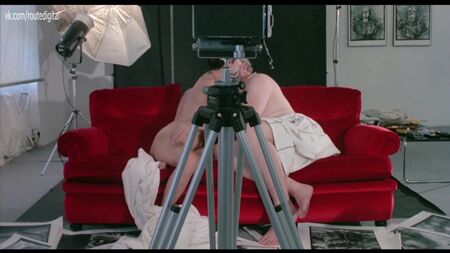 Chloe Webb, Stefania Casini nues - Le ventre de l'architecte (1987) HD 1080p / Chloe Webb, Stefania Casini - Le ventre de l'architecte
