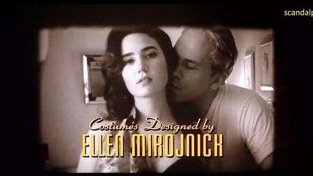 Les seins de Jennifer Connelly à Mulholland Falls – ScandalPlanet.Com