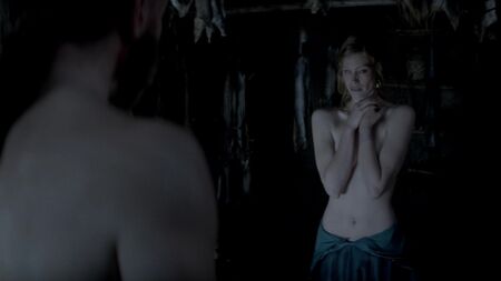 Alyssa Sutherland nue – Vikings (2015) s03e04 (1080p) Regarder en ligne / Alyssa Sutherland – Vikings