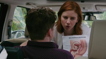 Dani Kind (nn) - Workin' Moms s02e01 (États-Unis, 2018) 1080p WEB