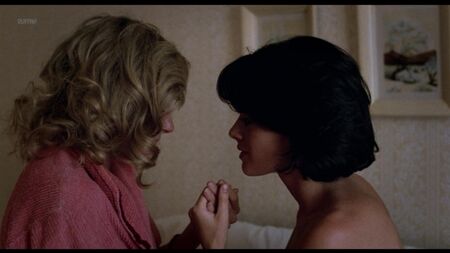 Helen Shaver, Patricia Charbonneau nues - Desert Hearts (États-Unis, 1985) 1080p