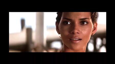 Compilation des scènes de sexe des James Bond Girls célèbres (1995-2002)