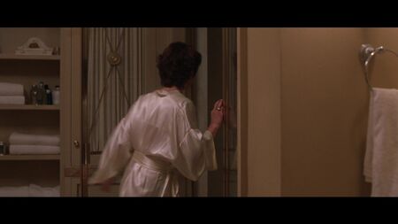 Robin Tunney et d'autres, nus - La Fin du monde (1999) HD 1080p