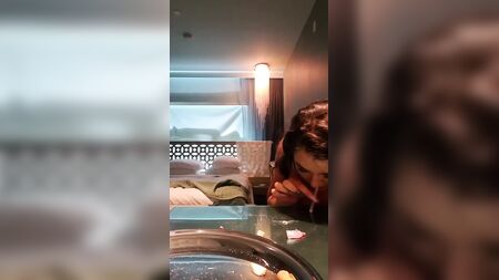 Pute latino-américaine accro à la coke