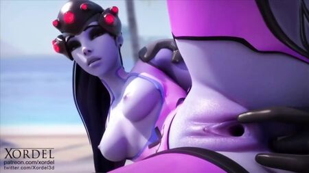 Widowmaker, nue sur la plage