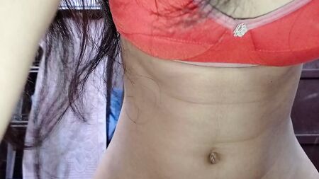 J'ai baisé ma copine et elle a pissé, en Full HD avec un son en hindi clair, vidéo porno desi, porno indien