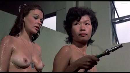 Pam Grier, Margaret Markov nues - Black Mama White Mama (1973) 1080p