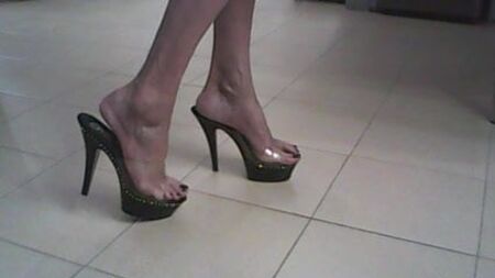 Mules à talons Shynthiah transparentes