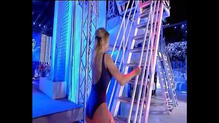 Anna Falchi - Jump ! Ce soir, je plonge