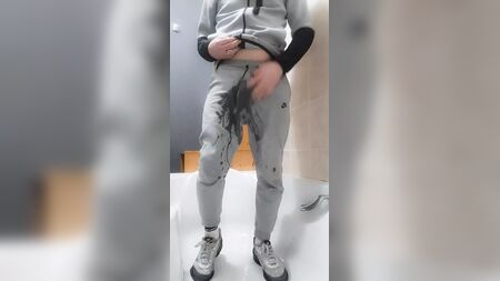 Pisse sur la polaire technique Nike