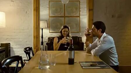Melis Birkan baisée dans ISSIZ ADAM (ALONE) 2008