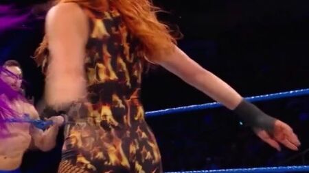 WWE - Becky Lynch a un joli cul