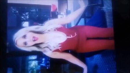Tara Strong : Seins qui rebondissent, JOI et compte à rebours - SoP : Hommage au sperme