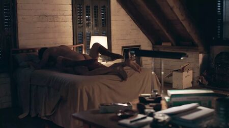 Elisabeth Moss - La Servante écarlate, saison 1, épisode 5 (sans musique)