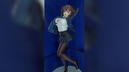 Figurine représentant une jeune fille en pleurs (Getsuyoubi no Tawawa Ai-chan) 191017