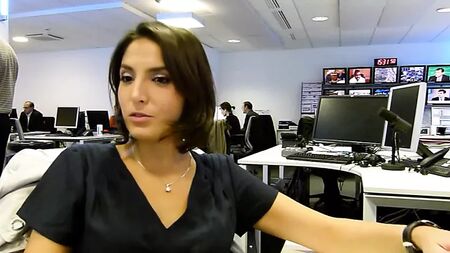 Aziza Wassef, la journaliste égyptienne sexy et son défi de masturbation