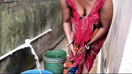 Ma femme gémissait quand elle était sur le balcon, vidéo porno en hindi HD