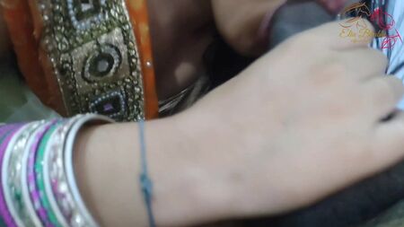 Elia bhabhi suce une bite – Full HD