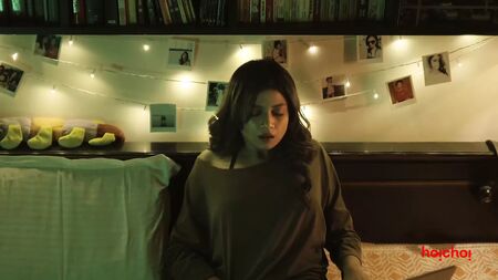 Sauraseni Maitra - Sati synthétique (2019)
