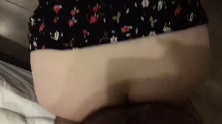 Un ouvrier baise une veuve - Porno turc
