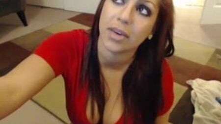 Briana Lee s'huile le cul, par JLS