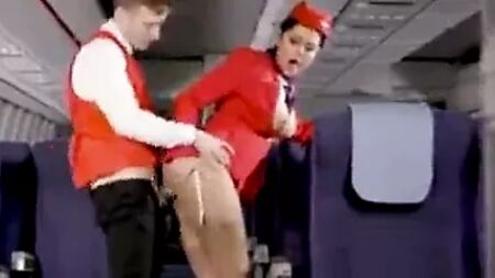 Une petite partie de jambes en l'air après l'atterrissage