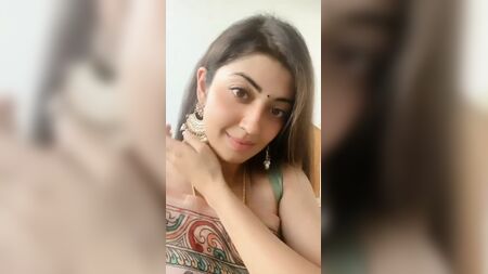 Vidéos érotiques de Pranitha Subhash