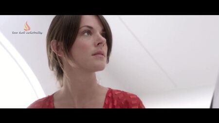 Sarah Butler - Moontrap : Cible Terre 2017