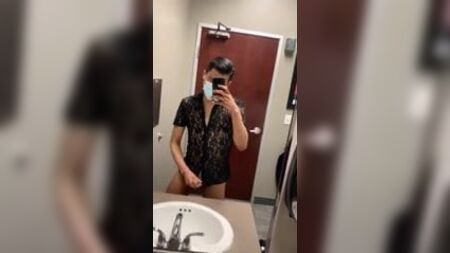 Compilation de mecs en mode selfie sexy