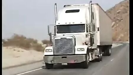 Des camionneuses matures sexy