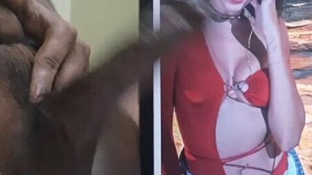 Hande Ercel, la bombe