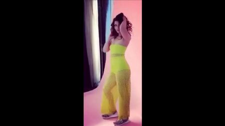 Extraits vidéo de Melissa Benoist et Juliana Harkavy