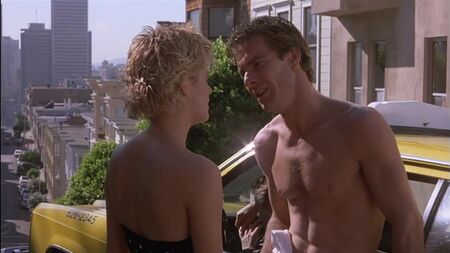 Dennis Quaid nu dans le film « Innerspace »
