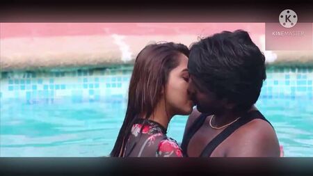 Regardez « Hot Scenes 2 »