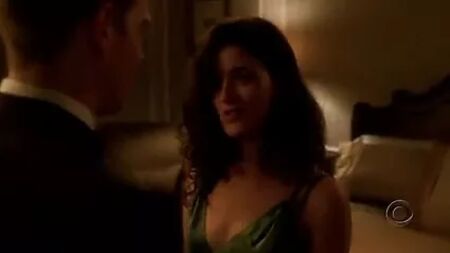 Cote De Pablo en sous-vêtements
