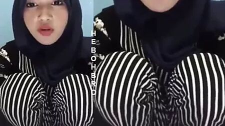 Hijab aime boire du sperme