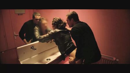 SekushiLover - Top 10 des scènes de sexe explicites et brutales en levrette