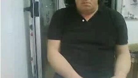 Les pieds de mecs hétéros devant la webcam #529