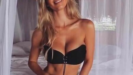 Hannah Polites : Lingerie sexy